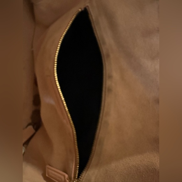 Preloved Saint Laurent Duffel - Picture 3 of 13